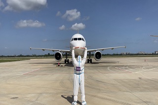 海口空港综合保税区迎来首架飞机进境维修